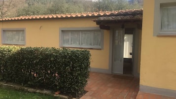 Ferienhaus, 2 Schlafzimmer, Mikrowelle | Außenbereich