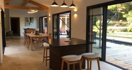 Modern villa near Cassis !