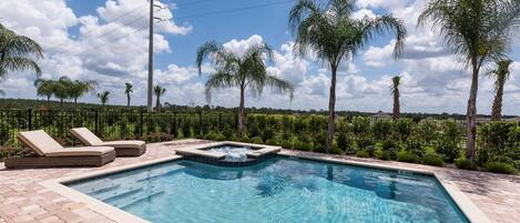 House, 6 Bedrooms | Pool | Outdoor pool