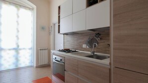Apartemen, 2 kamar tidur, Boleh Merokok, balkon | Interior