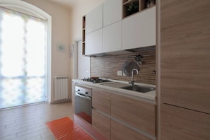 Apartment, 2 Bedrooms, Smoking, Balcony | Interior - Family House La Spezia - 5lands By Train (La Spezia)