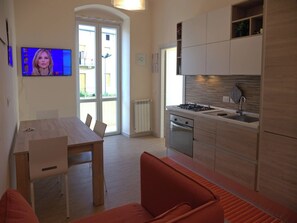 Apartamento, 2 quartos, para fumantes, sacada | Opções para refeição