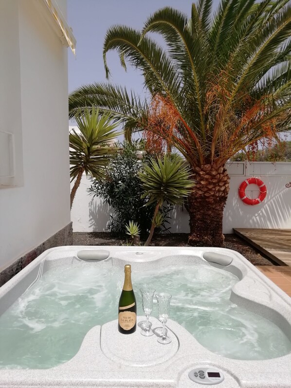 Idromassaggio all'aperto