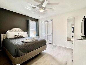 Casa, varias habitaciones | 7 dormitorios, wifi gratis, ropa de cama