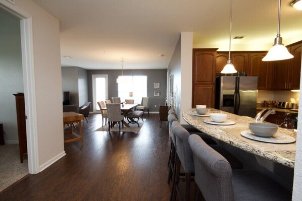 House, 3 Bedrooms | Private kitchen