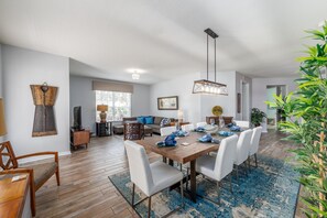 Appartamento, 3 camere da letto | Ristoranti