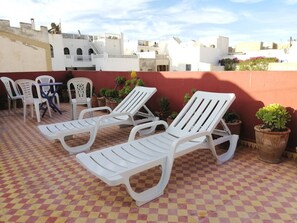 Pool - The Little Seagull 2 (Essaouira)