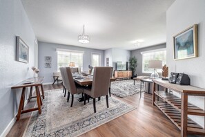 Condo, 3 Bedrooms | Dining - Orlando Palms Deluxe 3 Bedroom Condo by RedAwning (Orlando)