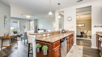 Kondominium, 3 kamar tidur | Dapur pribadi | Lemari es, oven, mesin pembuat kopi/teh, dan pemanggang roti