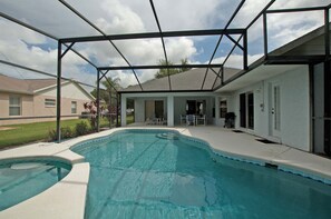 Unclassified image, 4 of 26, button - Greater Groves-4 Bedrooms Home W/pool-5204GG Home by RedAwning (Clermont)