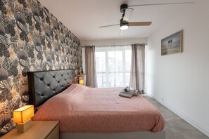 1 bedroom, soundproofing, iron/ironing board, internet