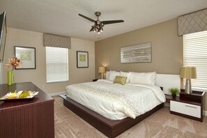 Talo, 6 makuuhuonetta | 6 makuuhuonetta, silitysrauta/-lauta, ilmainen Wi-Fi