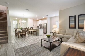 Townhome, 5 Bedrooms | Living area