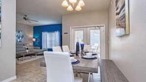 Townhouse, 4 kamar tidur | Dapur pribadi