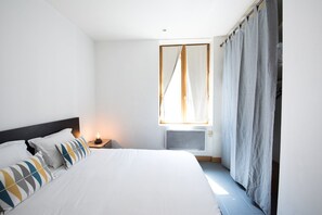 2 chambres, fer et planche Ă repasser, accĂšs Internet, draps fournis