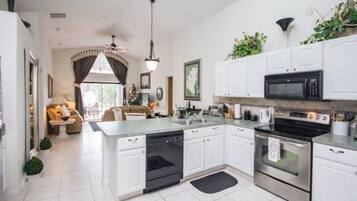 獨棟房屋, 4 間臥室 | 私人廚房