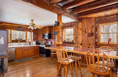 Country Cabin with Creek Frontage, High Speed Internet, and Electric Car Charger