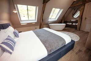 Comfort Room, Park View - Château de la Bribourdière- 8min Cabourg (Putot-en-Auge)