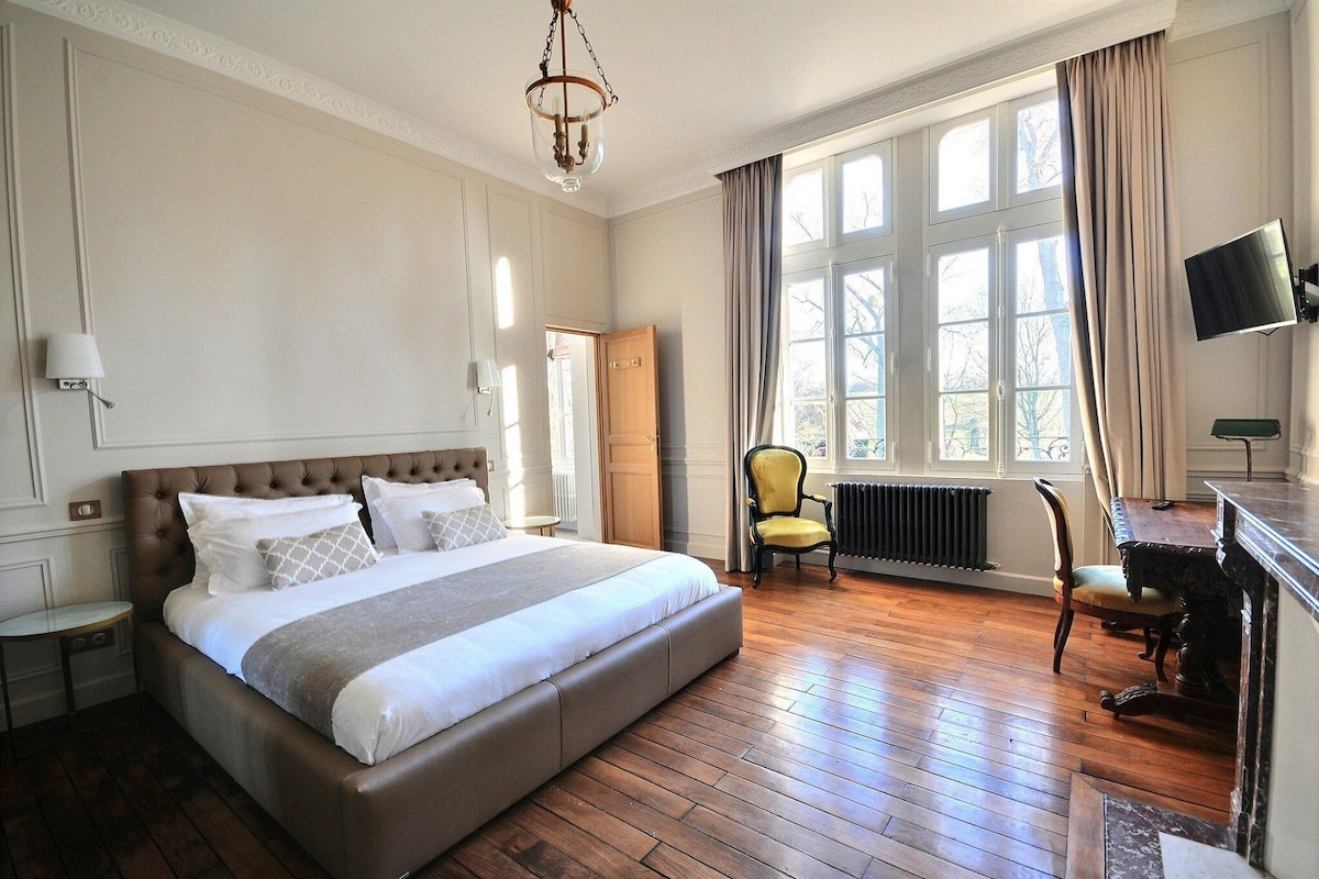 Deluxe Room, Garden View (3) | 1 bedroom, premium bedding, minibar, in-room safe