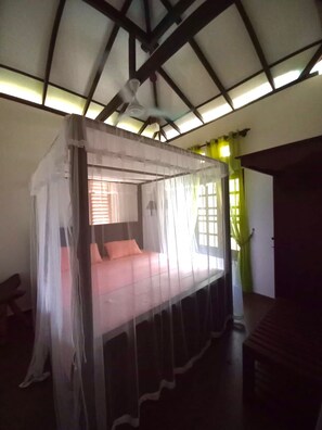 Villa, 2 Bedrooms, Smoking, Private Pool | Interior - Luxury Villa Costanza (Hikkaduwa)