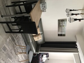 Interior - Beautiful studio 27 m², in the center of Cannes, renovated (Cannes)