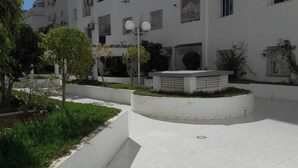 Apartment, 3 Bedrooms, Smoking, Balcony | Garden - Rent Apartment F4 Richly Furnished In Tunis (La Soukra)