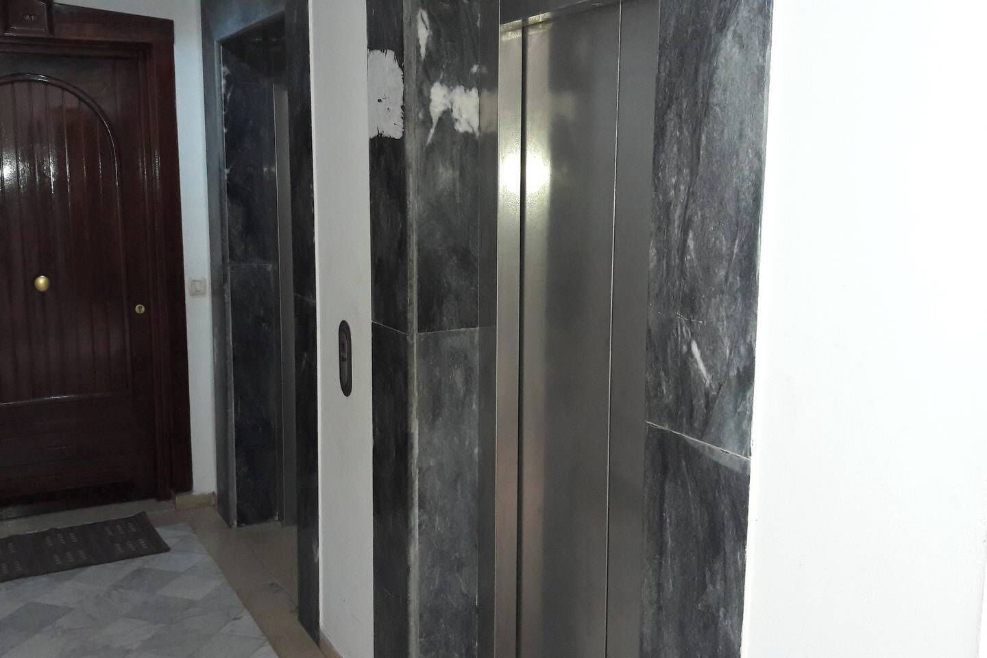 Apartment, 3 Bedrooms, Smoking, Balcony | Front of property