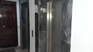 Apartment, 3 Bedrooms, Smoking, Balcony | Front of property - Rent Apartment F4 Richly Furnished In Tunis (La Soukra)