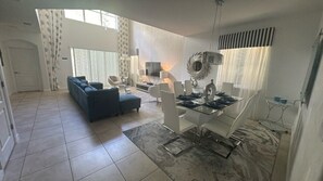 Casa, 5 habitaciones | Restaurantes