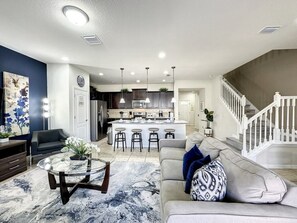 Townhome, 5 Bedrooms | Living area