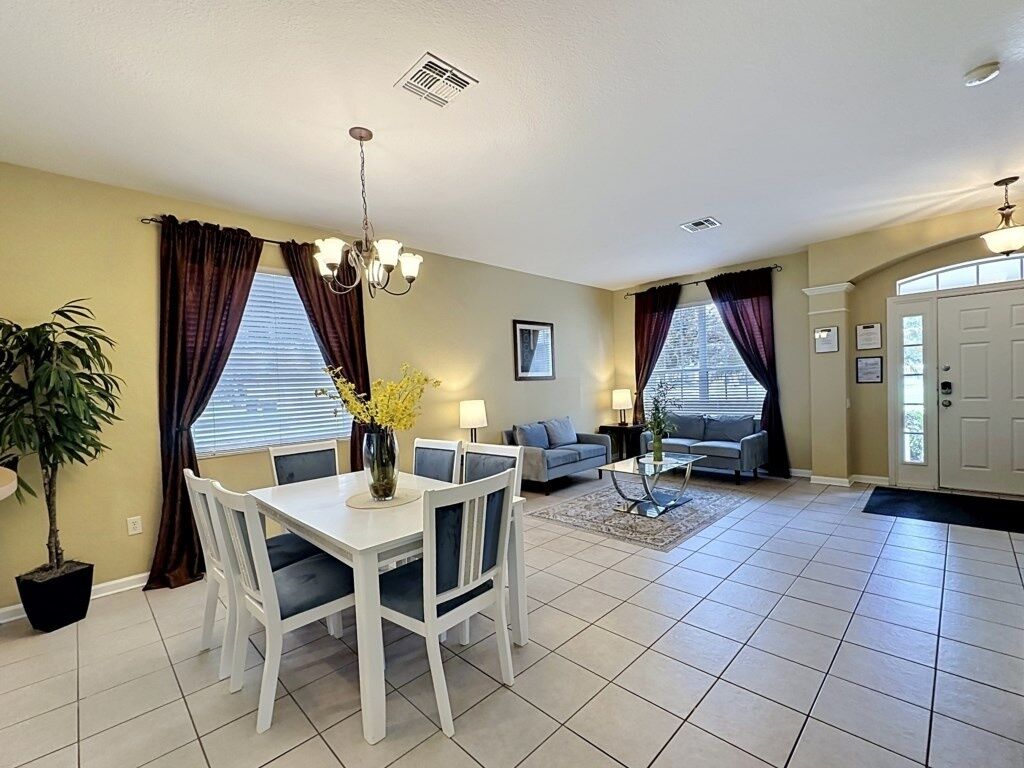 Villa, 6 Bedrooms | Interior