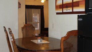 Casa, 3 habitaciones, fumadores, bañera de hidromasaje | Interior