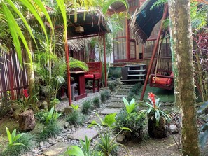 Villa - 2 sovrum - uteplats - utsikt mot trädgården | Trädgård