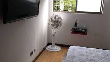 Apartment, 2 Bedrooms, Smoking, Balcony | 2 bilik tidur