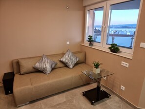 Smart TV, foosball, table tennis, stereo - Villa Rocco in Split - Luxury - heated saltwater pool - up to 12 Guests (Kaštel Gomilica)