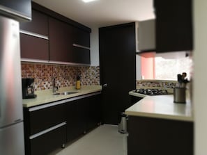 House, 4 Bedrooms | Interior