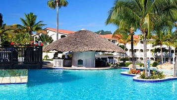 Apartment, 1 Bedroom, Smoking, Balcony | Pool | Outdoor pool