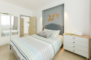 2 عدّة غرف نوم ومكواة/لوح كي وواي فاي مجانًا