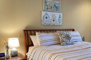 3 bedrooms, WiFi, bed sheets