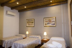 House, 2 Bedrooms, Accessible, Patio