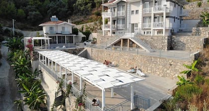 Begonville Apartment Small