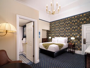 Basic Room | Premium bedding, individually decorated, individually furnished
