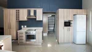 Stovetop - Helio Place (Windhoek)