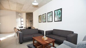 Living area - Helio Place (Windhoek)