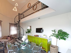 Living area | Smart TV, Netflix, streaming services - 55 on Main Guesthouse and Spa (Cape Town)