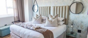 55 on Main Guesthouse and Spa