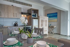 Private kitchen - The Sunset Beach House (Cape Town)