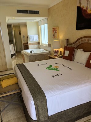 1 bedroom, in-room safe, iron/ironing board, WiFi