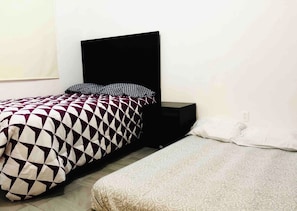 Apartment, 2 Bedrooms, Smoking, Balcony | 3 bedrooms