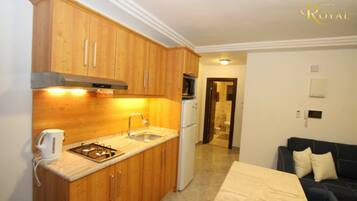 Apartment, 1 Bedroom, Accessible, Smoking | Interior